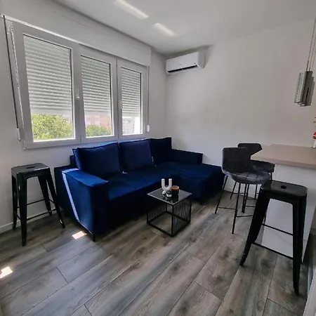 Apartment Lux New Marikela Split