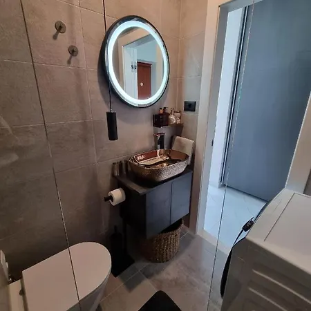 Lux New Marikela * سبليت